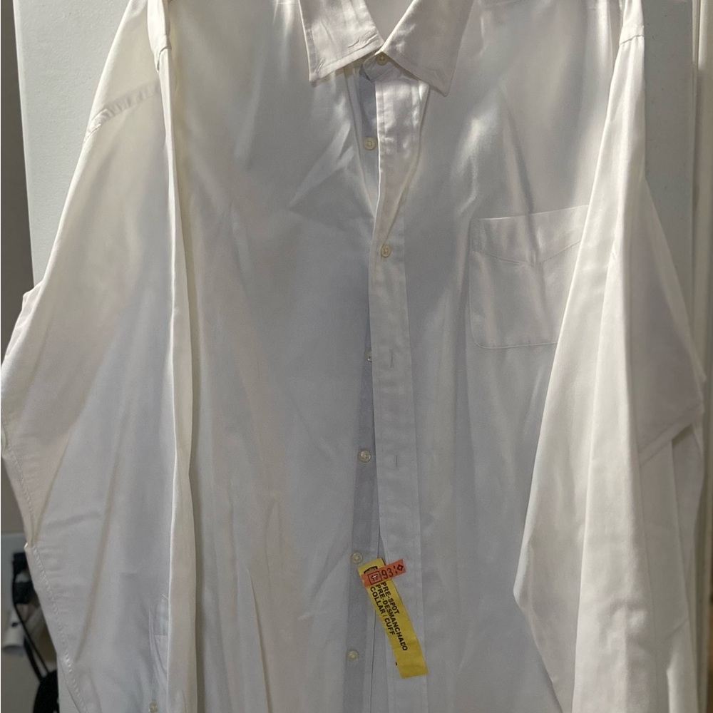 BUNDLE - Men’s Ralph Lauren, Cremieux, and Nike Shirts - Picture 3 of 4